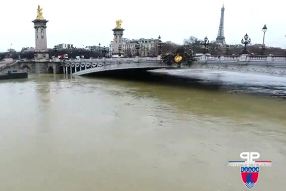 In Paris, Seine peaks just short of 2016 level as hundreds evacuated