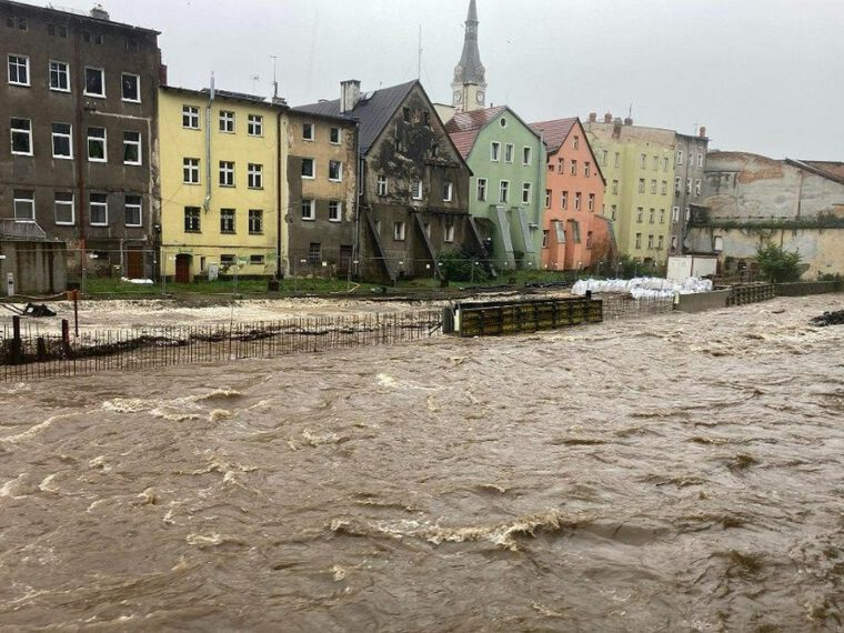 Central Europe floods may be the worst since 2002